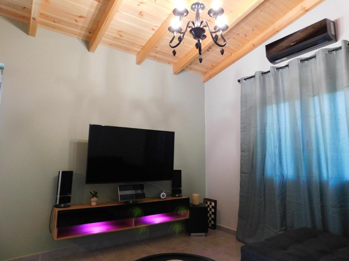 הוילה Agia  M & M House מראה חיצוני תמונה